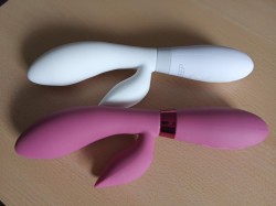 Vibr&aacute;tor Indeep Malena Lola games recenzia